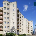 Lägenhet 3br & 4br *